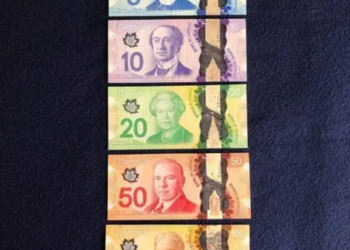 Buy grade one Canadian Dollar Banknotes