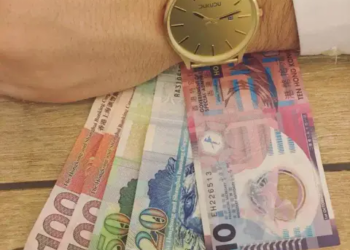 Buy grade one Hong kong dollar bills online